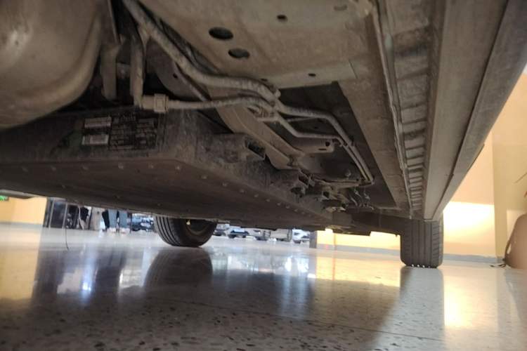 Used SAIC MAXUS G50 PHEV 2025 Leading Edition Right Side Sill