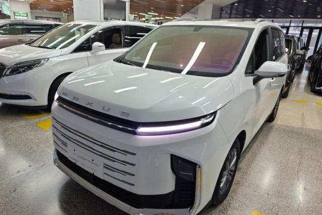Used SAIC MAXUS G50 PHEV 2025 Leading Edition