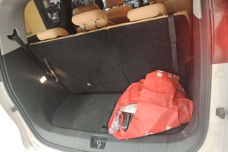 Used SAIC MAXUS G50 PHEV 2025 Leading Edition Trunk