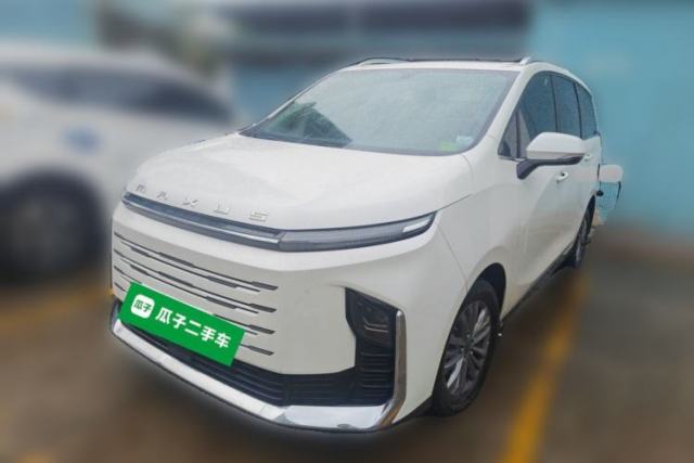 Used SAIC MAXUS G50 PHEV 2025 Leading Edition