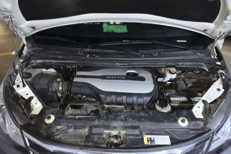 Used SAIC MAXUS RG10  Engine Bay