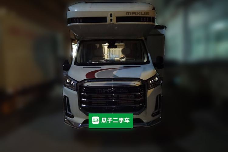 Used SAIC MAXUS V100 RV 2023 2.0T Life Home V100 Dual-Expansion Mountain Retreat Edition Front