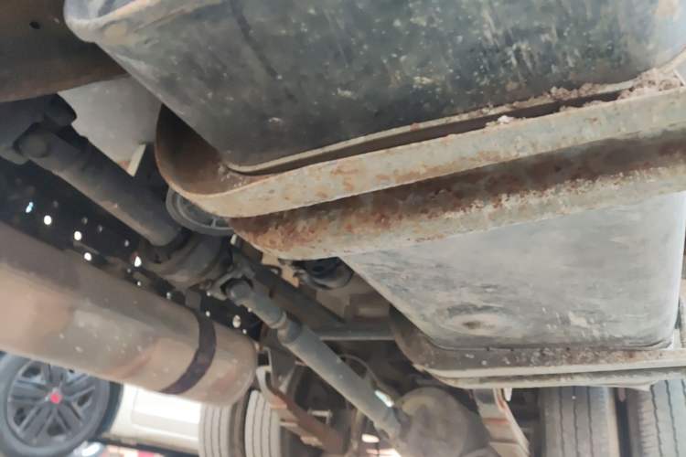 Used SAIC MAXUS V100 RV  Chassis Front Left