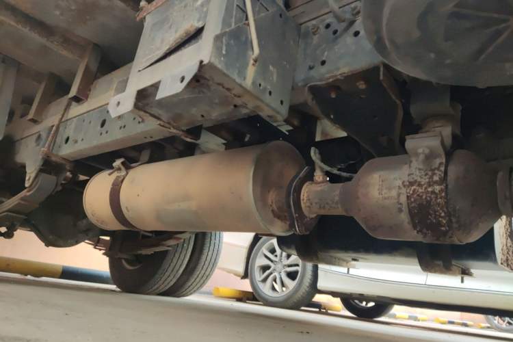 Used SAIC MAXUS V100 RV  Chassis Front Right