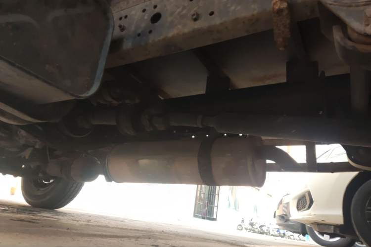 Used SAIC MAXUS V100 RV  Chassis Rear Left