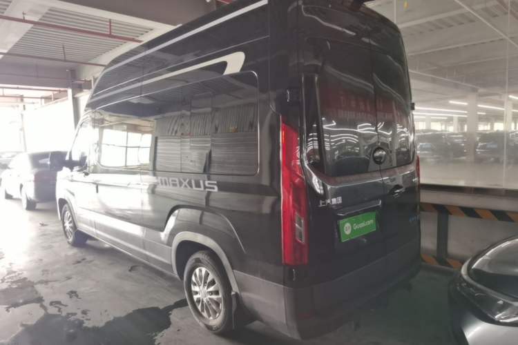Used SAIC MAXUS V100 RV 2022 2.0T Traveler V100 Mountain Retreat Edition with Longitudinal Bed Exterior 2