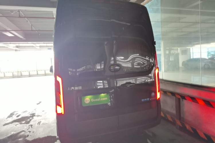 Used SAIC MAXUS V100 RV 2022 2.0T Traveler V100 Mountain Retreat Edition with Longitudinal Bed Rear