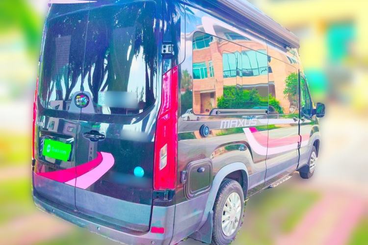 Used SAIC MAXUS V100 RV 2022 2.0T Traveler V100 Mountain Retreat Edition with Longitudinal Bed Rear Right 45 Deg