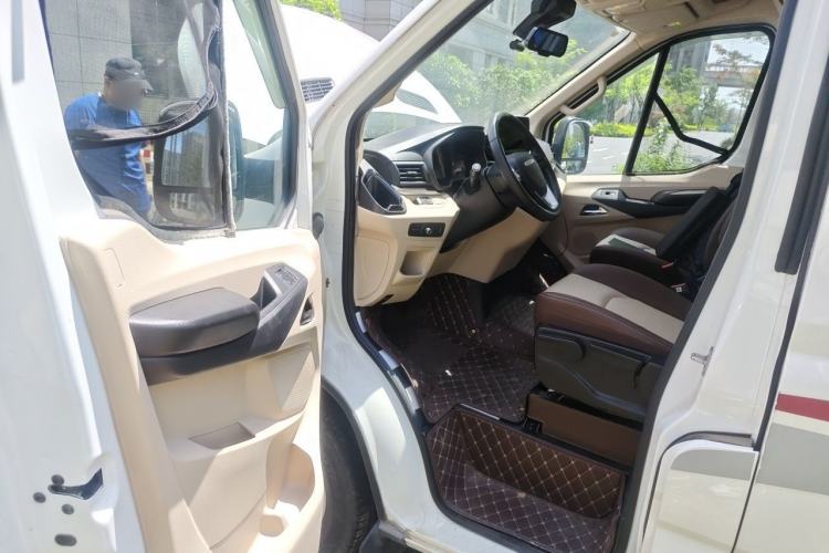 Used SAIC MAXUS V100 RV 2022 2.0T Traveler V100 Mountain Retreat Edition with Horizontal Bed Driver Seat