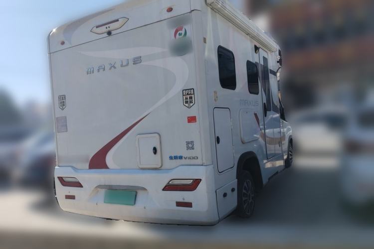 Used SAIC MAXUS V100 RV 2022 2.0T LifeStyle V100 Shuǐlú Edition Long Bed Rear Right 45 Deg