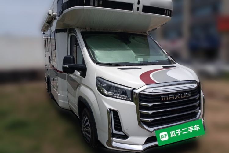 Used SAIC MAXUS V100 RV 2023 2.0T Life Home V100 Dual-Expansion Mountain Retreat Edition Front Right 45 Deg