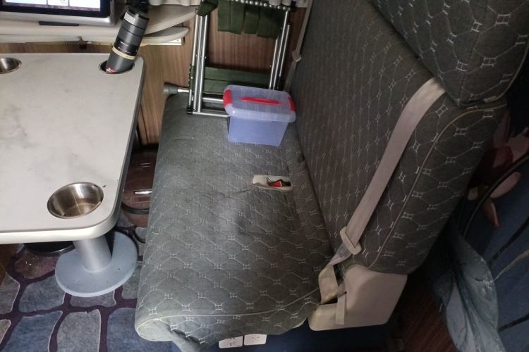 Used SAIC MAXUS V100 RV 2023 2.0T Life Home V100 Dual-Expansion Mountain Retreat Edition Left Rear Seat