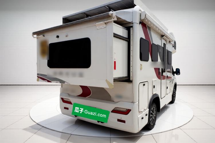 Used SAIC MAXUS V100 RV 2023 2.0T Life Home V100 Dual-Expansion Mountain Retreat Edition Rear Right 45 Deg