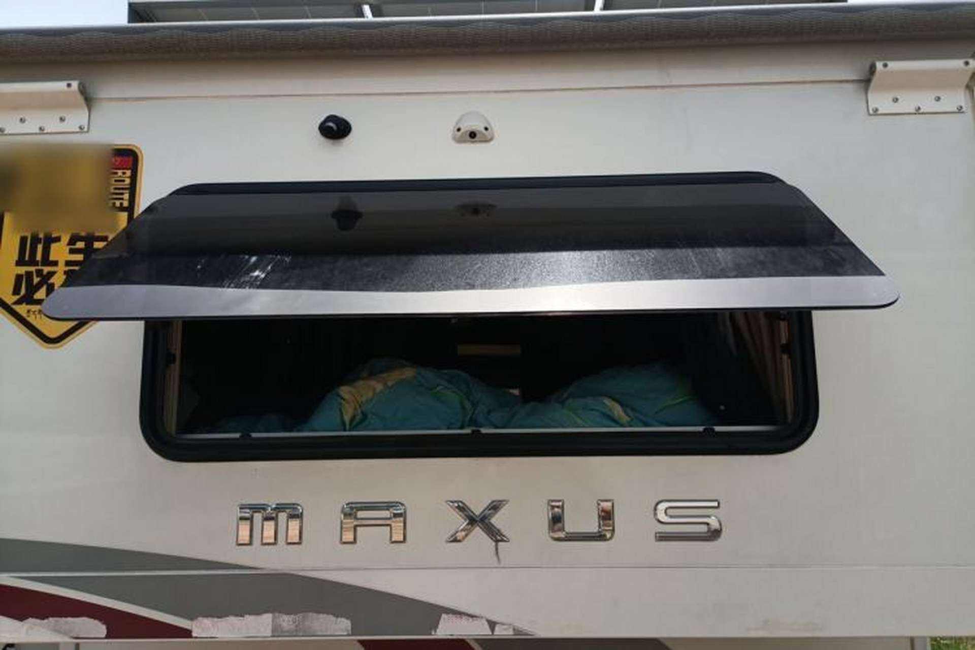 Used SAIC MAXUS V100 RV 2023 2.0T Life Home V100 Dual-Expansion Mountain Retreat Edition Trunk