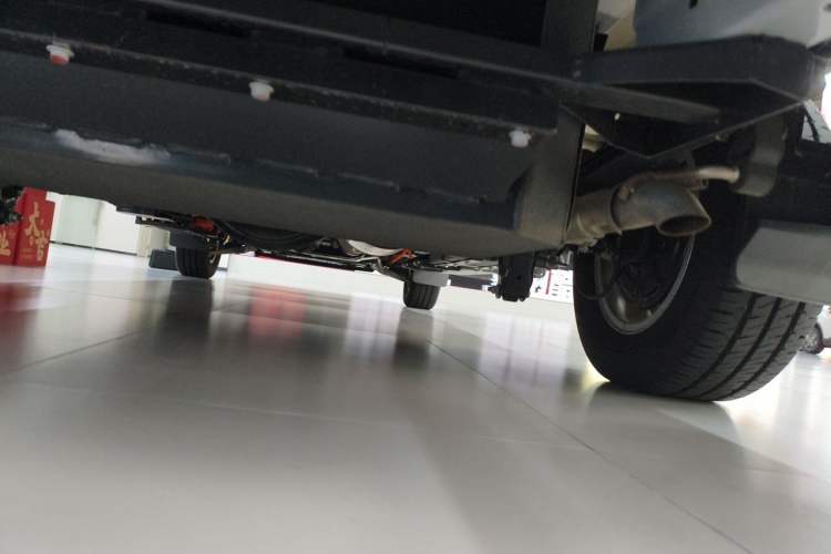 Used SAIC MAXUS V100 RV  Chassis Rear