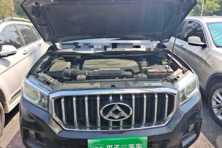 Used SAIC MAXUS T60 2017 2.0T Gasoline Automatic 4x4 High-Ride Elite Standard Cabin Engine Bay