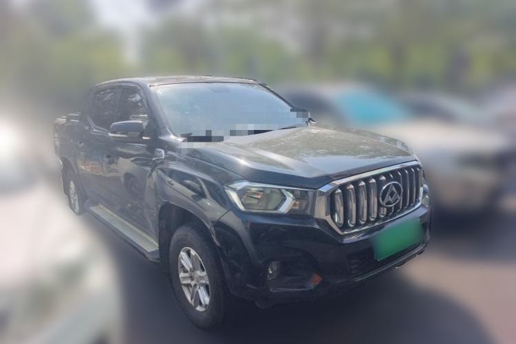Used SAIC MAXUS T60 2017 2.0T Gasoline Automatic 4x4 High-Ride Elite Standard Cabin Front Right 45 Deg