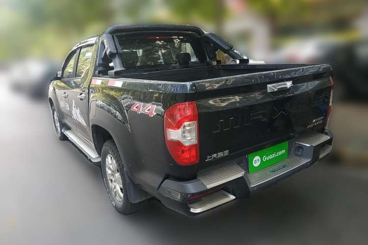 Used SAIC MAXUS T60 2017 2.0T Gasoline Automatic 4x4 High-Profile Luxury Standard Cab Rear Left 45 Deg