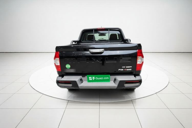 Used SAIC MAXUS T60 2017 2.0T Gasoline Automatic Two-Wheel Drive High-Ride Luxury Standard Cab Rear