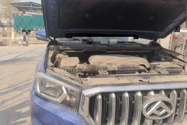 Used SAIC MAXUS T60 2017 2.0T Gasoline Automatic 4x4 High-Ride Elite Standard Cabin Engine Bay Right