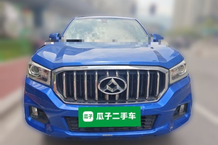 Used SAIC MAXUS T60 2017 2.0T Gasoline Automatic Two-Wheel Drive High-Ride Luxury Standard Cab Front