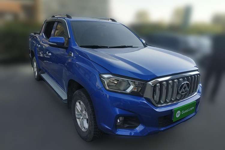 Used SAIC MAXUS T60 2017 2.8T Diesel Manual 4x4 High-Ride Elite Standard Cabin China V Emission Standard Front Right 45 Deg