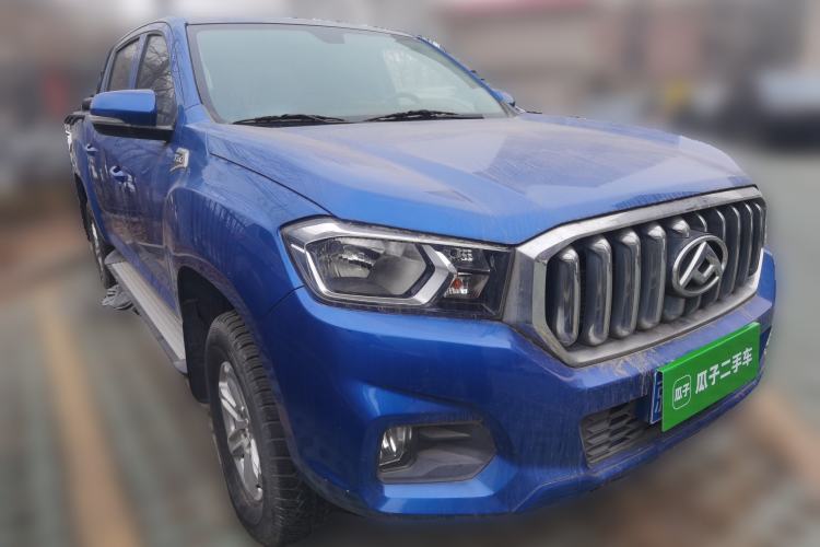 Used SAIC MAXUS T60 2017 2.0T Gasoline Automatic 4x4 High-Ride Elite Standard Cabin Front Right 45 Deg