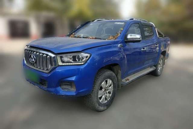 Used SAIC MAXUS T60 2017 2.8T Diesel Automatic 4x4 High-Ride Luxury Extended-Body Version China V Emission Standard
