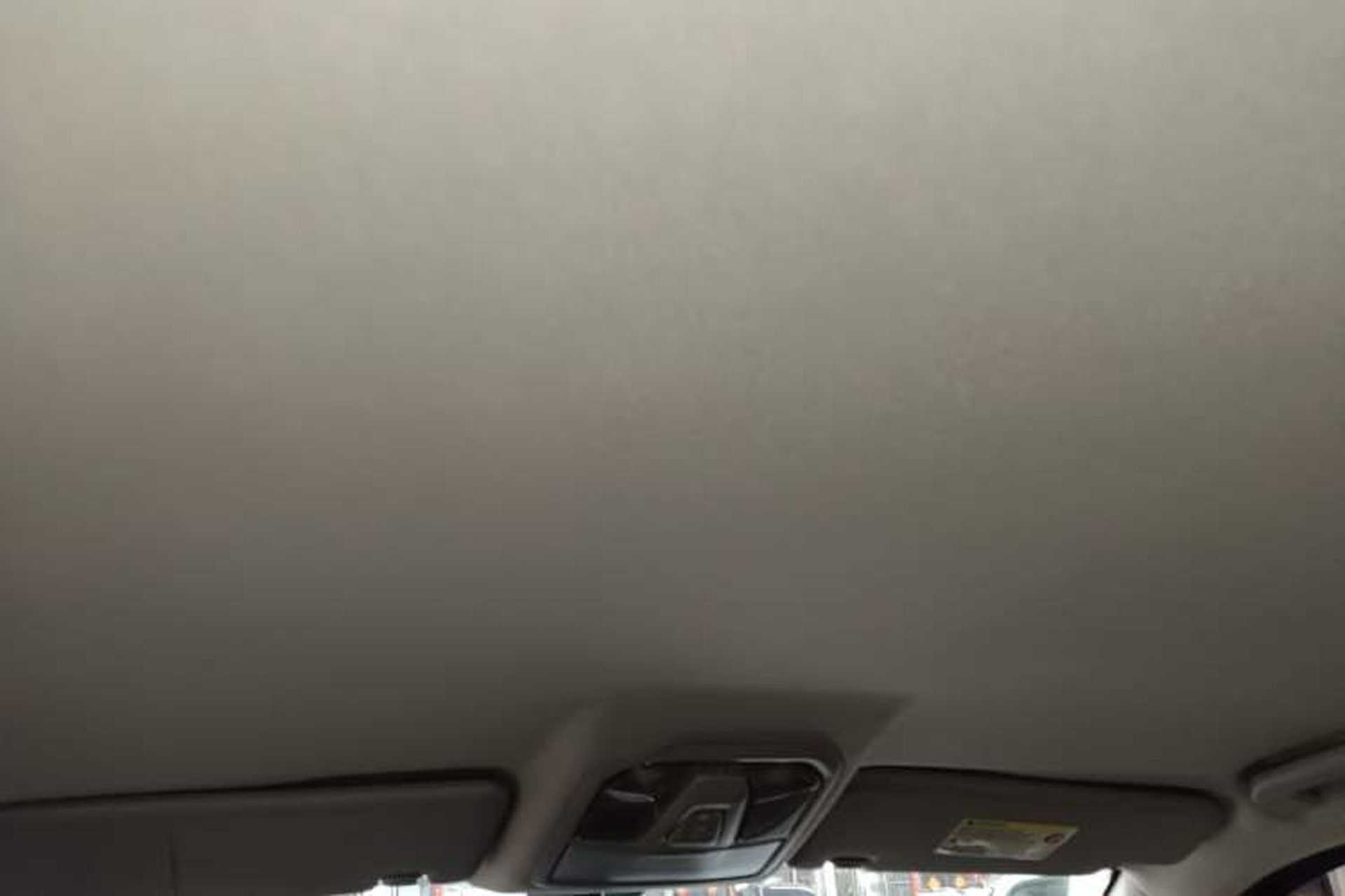 Used SAIC MAXUS T60 2017 2.0T Gasoline Automatic Two-Wheel Drive High-Ride Elite Standard Cabin Headliner