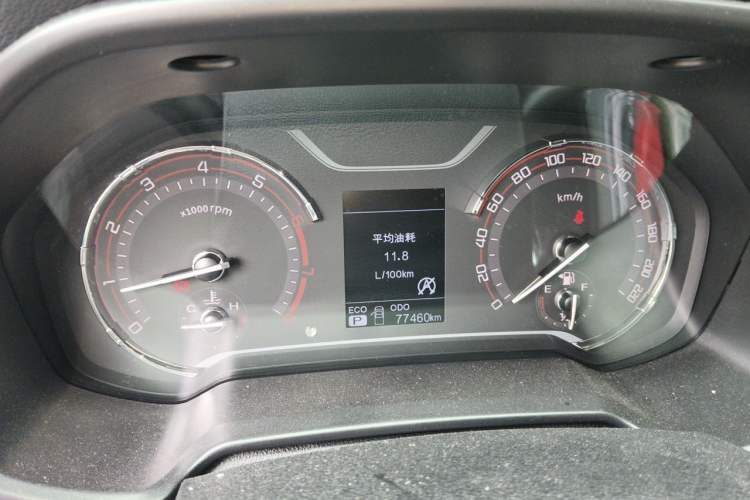 Used SAIC MAXUS T60 2017 2.0T Gasoline Automatic Two-Wheel Drive High-Ride Elite Standard Cabin Instrument Cluster