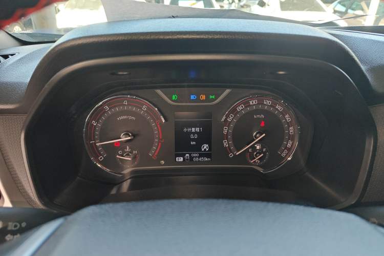 Used SAIC MAXUS T60 2017 2.0T Gasoline Automatic Two-Wheel Drive High-Ride Elite Standard Cabin Instrument Cluster