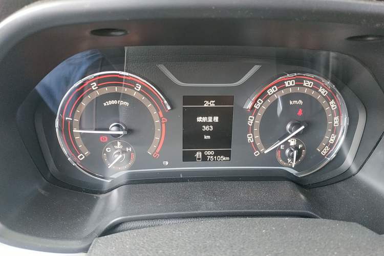 Used SAIC MAXUS T60 2017 2.8T Diesel Manual 4x4 High-Ride Elite Standard Cabin China V Emission Standard Instrument Cluster