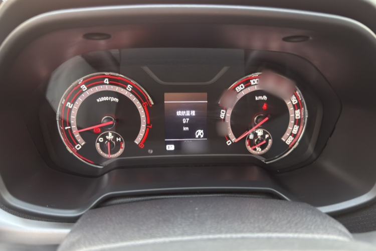 Used SAIC MAXUS T60 2017 2.0T Gasoline Automatic Two-Wheel Drive High-Ride Elite Standard Cabin Instrument Cluster