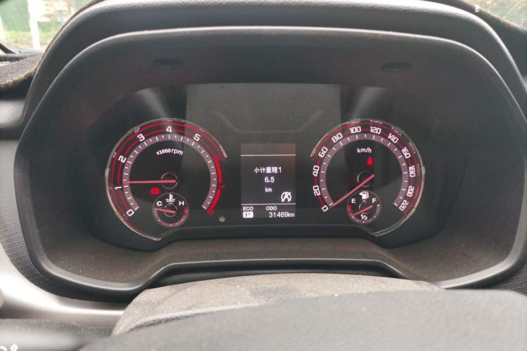 Used SAIC MAXUS T60 2017 2.0T Gasoline Automatic Two-Wheel Drive High-Ride Elite Standard Cabin Instrument Cluster