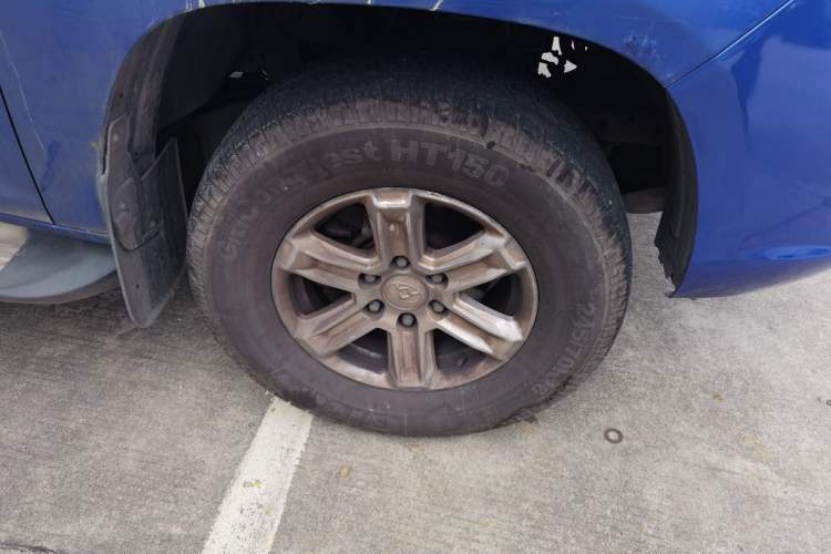 Used SAIC MAXUS T60 2017 2.8T Diesel Manual Two-Wheel Drive High-Ride Comfort Plus Long-Body Emission Standard V Right Front Wheel Hub