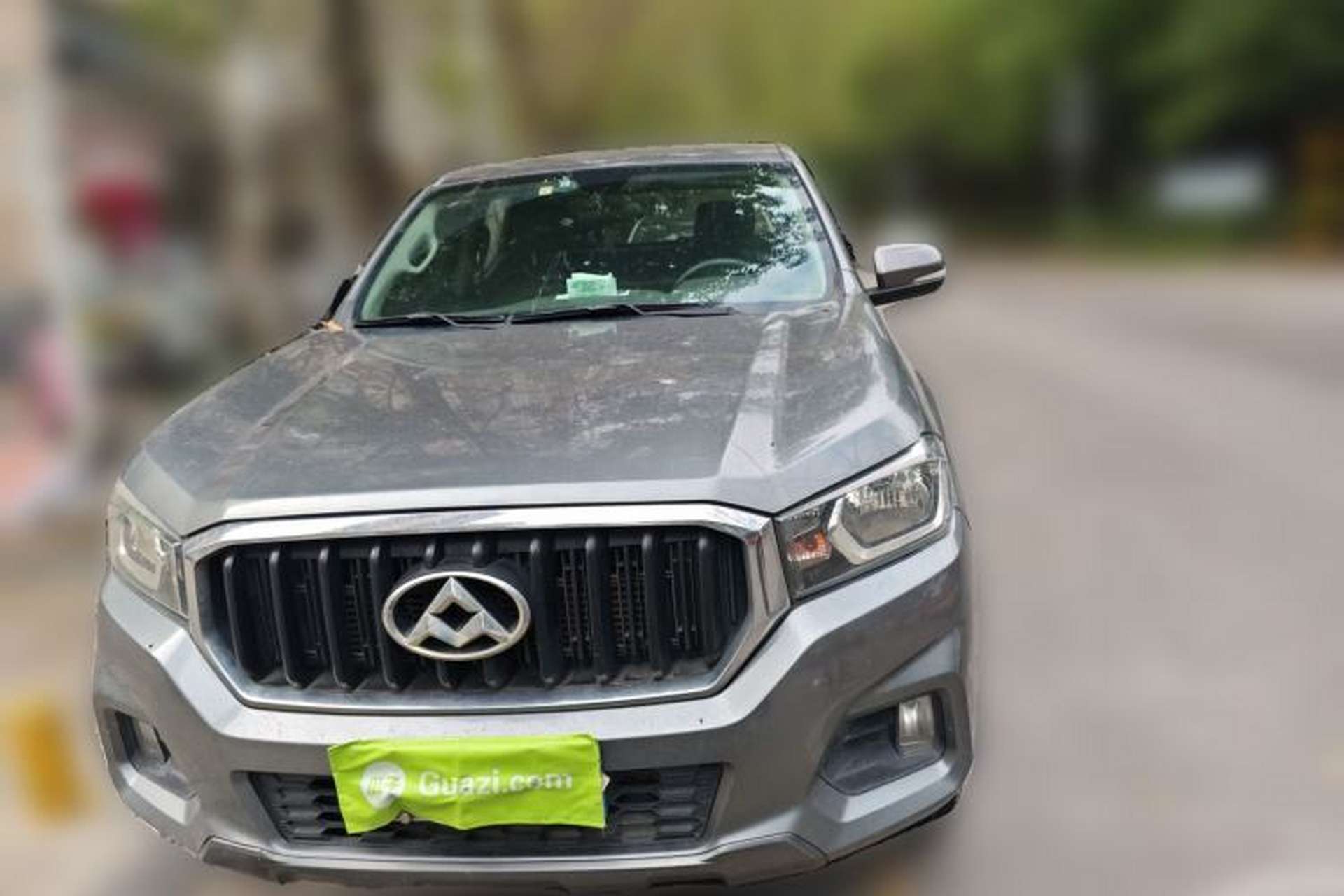 Used SAIC MAXUS T60 2017 2.8T Diesel Automatic Two-Wheel Drive High Ground Clearance Comfort Edition Standard Cabin China V Emission Standard Front