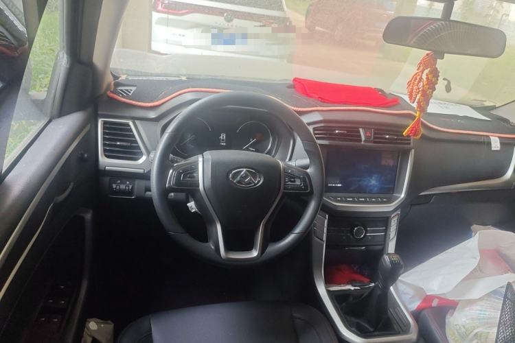 Used SAIC MAXUS T60 2017 2.4L Gasoline Manual Two-Wheel Drive High-Ride Elite Standard Van Steering Wheel