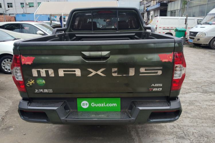 Used SAIC MAXUS T60 2017 2.4L Gasoline Manual Transmission Two-Wheel Drive High Ground Clearance Comfortable Version with Extended Cabin Exterior 4