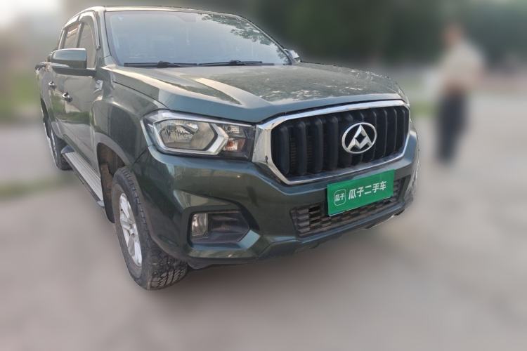 Used SAIC MAXUS T60 2017 2.0T Gasoline Automatic 4x4 High-Ride Elite Long-Wheelbase Version Front Right 45 Deg