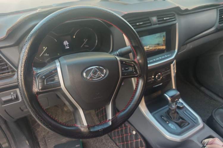 Used SAIC MAXUS T60 2017 2.0T Gasoline Automatic 4x4 High-Ride Elite Long-Wheelbase Version Steering Wheel