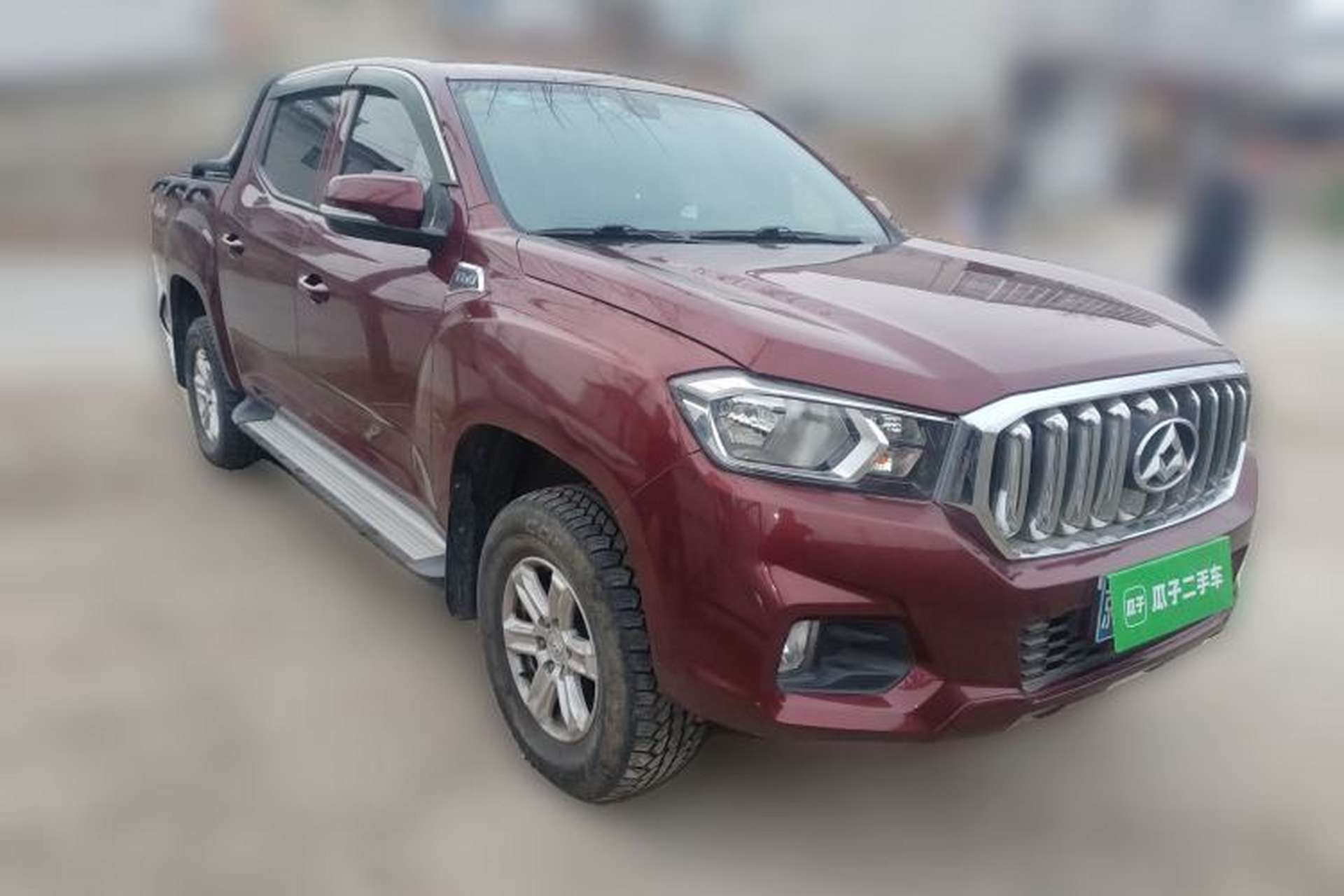 Used SAIC MAXUS T60 2017 2.0T Gasoline Automatic 4x4 High-Ride Elite Standard Cabin Front Right 45 Deg
