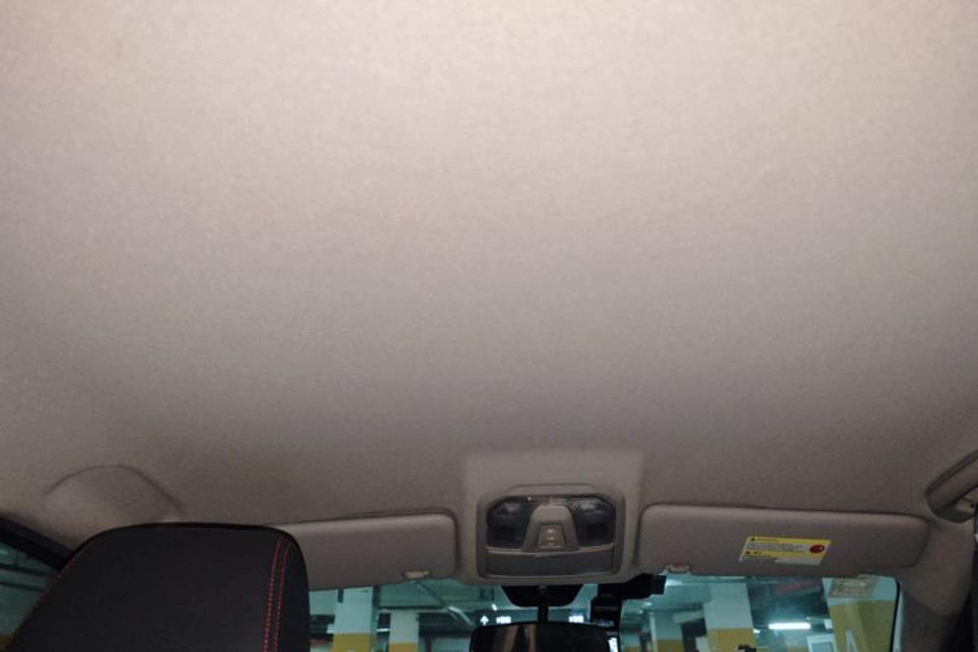 Used SAIC MAXUS T60 2017 2.4L Gasoline Manual Two-Wheel Drive High-Ride Elite Standard Van Headliner