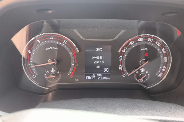 Used SAIC MAXUS T60 2017 2.0T Gasoline Automatic 4x4 High-Profile Luxury Standard Cab Instrument Cluster