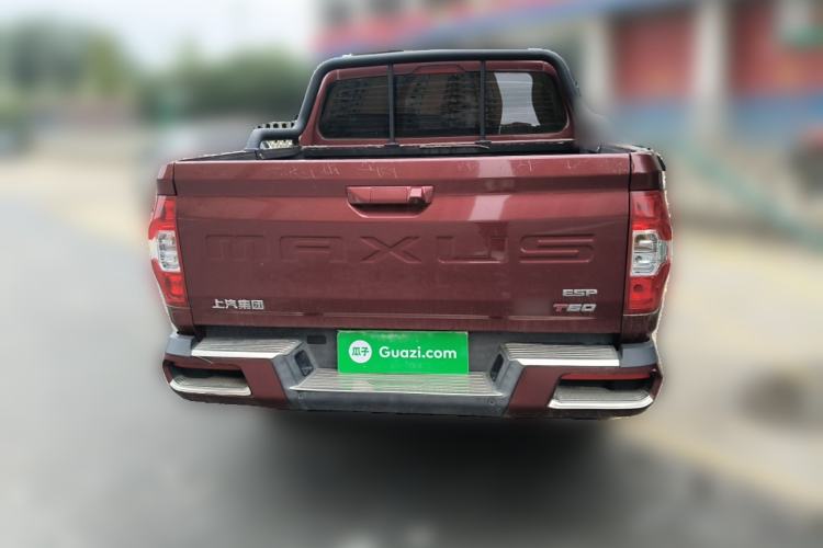 Used SAIC MAXUS T60 2017 2.4L Gasoline Manual Transmission Two-Wheel Drive High Ground Clearance Comfort Edition Standard Cabin Rear