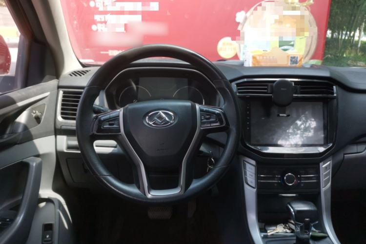 Used SAIC MAXUS T60 2017 2.0T Gasoline Automatic Two-Wheel Drive High-Ride Comfort-Plus Long-Box Version Steering Wheel