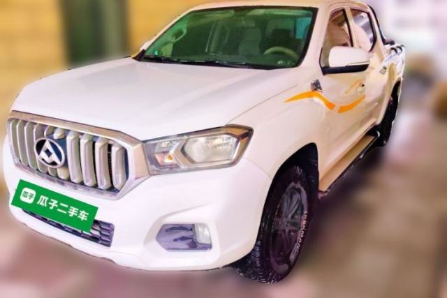 Used SAIC MAXUS T60 2017 2.8T Diesel Automatic 2WD High-Ride Elite Version Standard Cab China V Emission Standard