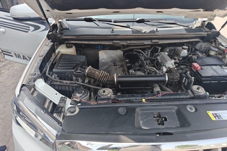 Used SAIC MAXUS T60 2017 2.4L Gasoline Manual Transmission Two-Wheel Drive High Ground Clearance Comfort Edition Standard Cabin Engine Bay Right