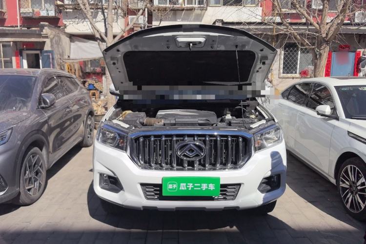 Used SAIC MAXUS T60 2017 2.0T Gasoline Automatic 4x4 High-Ride Elite Standard Cabin Engine Bay
