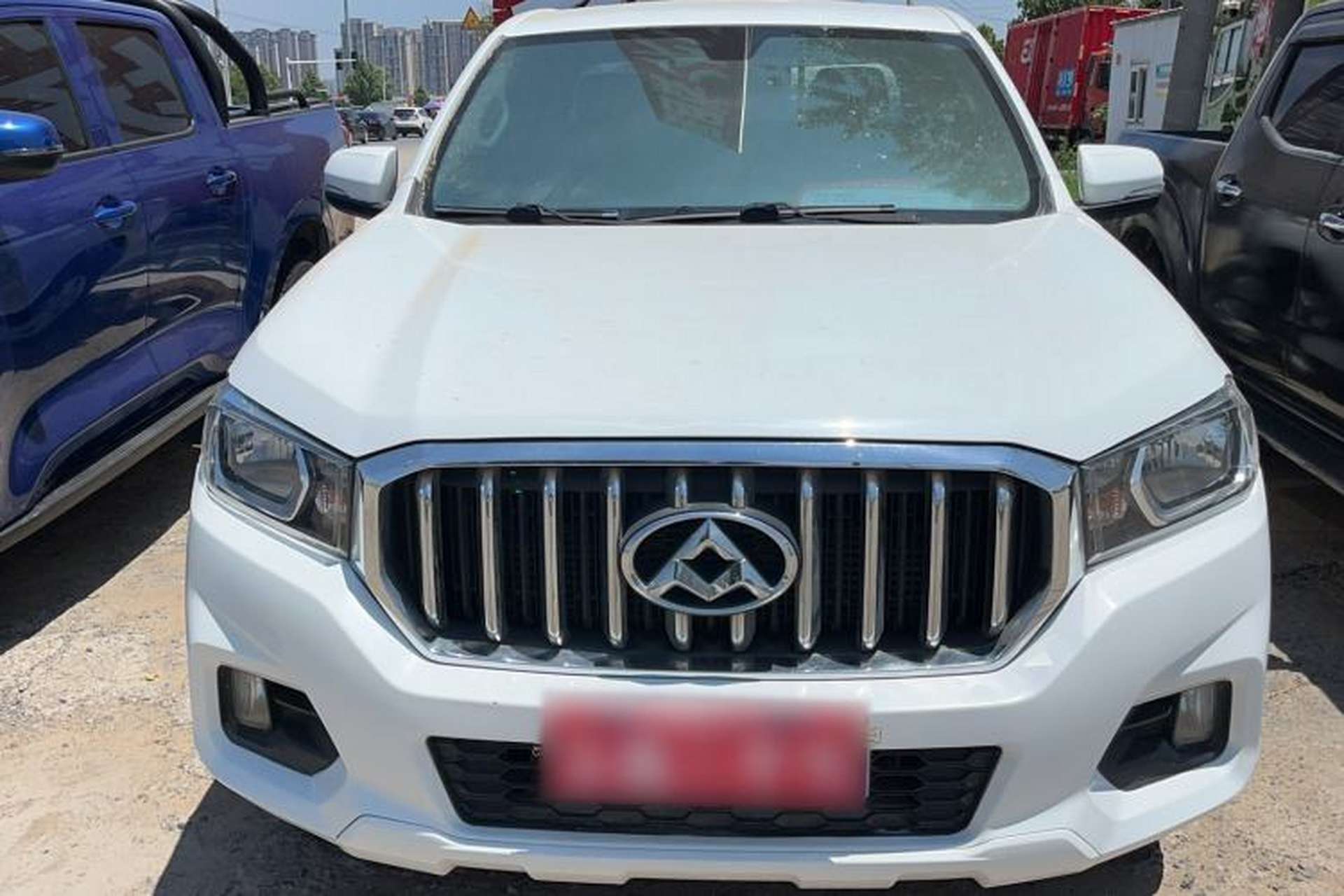 Used SAIC MAXUS T60 2017 2.8T Diesel Automatic 4x4 High-Ride Elite Long-Body China V Standard Exterior 1