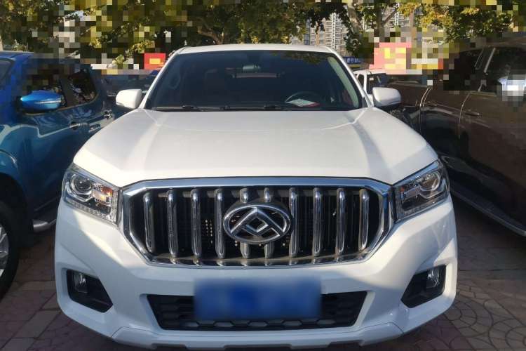 Used SAIC MAXUS T60 2017 2.0T Gasoline Automatic 4x4 High-Profile Luxury Standard Cab Exterior 1